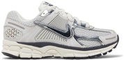 Nike Zoom Vomero 5 Photon Dust Metallic Silver (Women's)