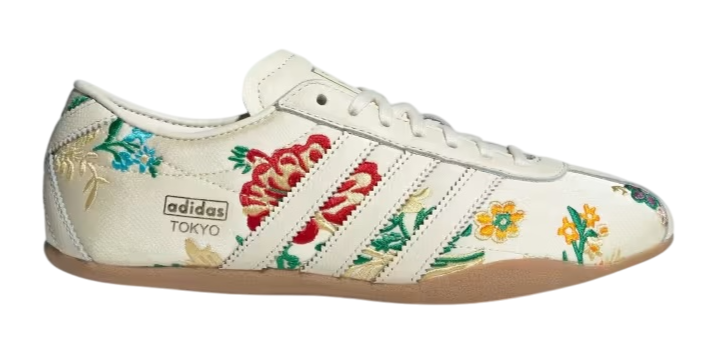Tokyo_Shoes_White_JQ1687_01_00_standard-Photoroom.png